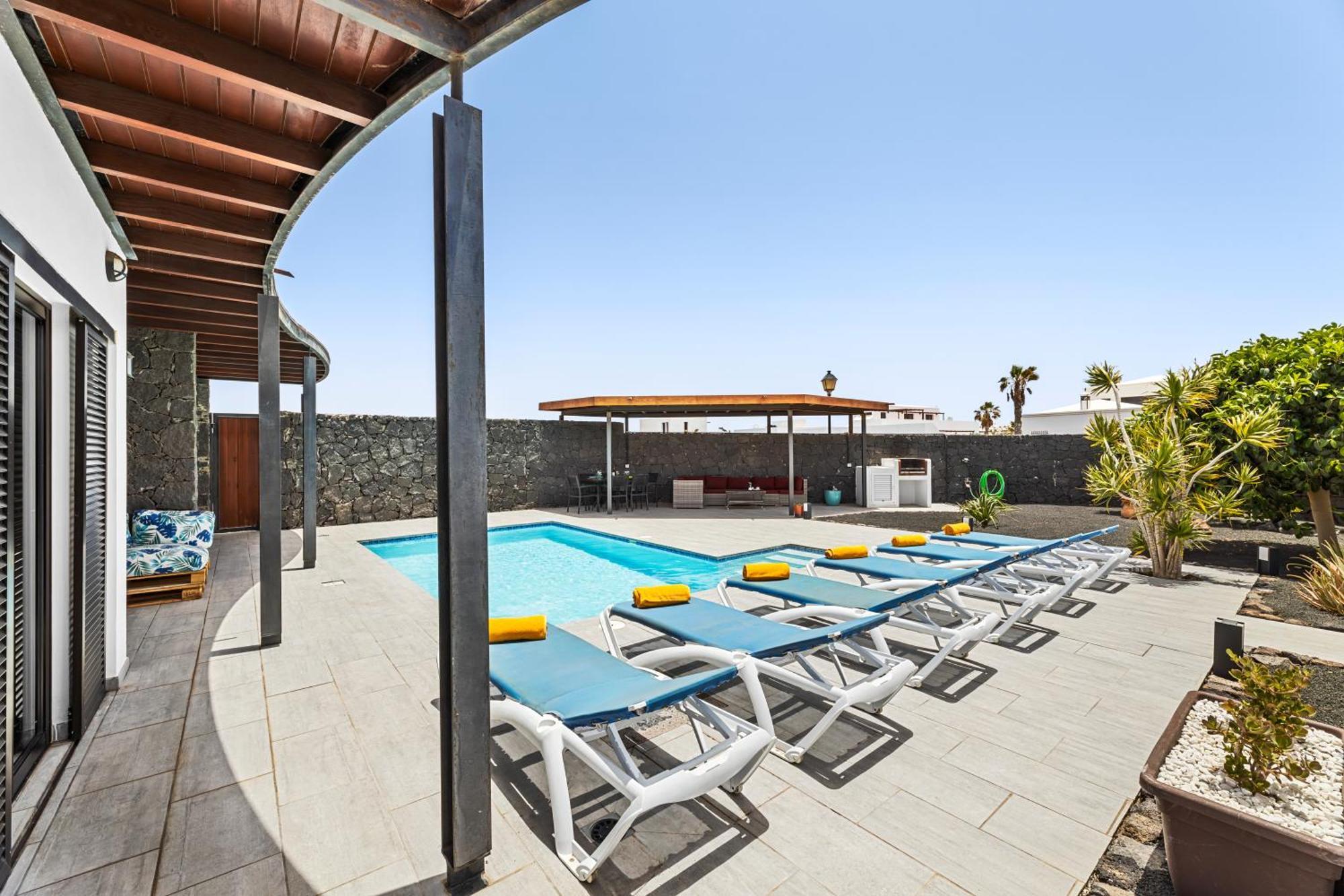 3 Bedroom Villa With Private Pool Close To Papagayo Beach Коста Бланка Экстерьер фото